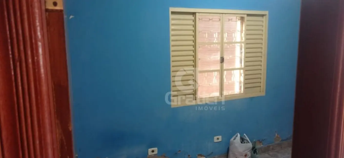Casa com 3 quartos à venda, 154m2 em Yolanda Opice, Araraquara - SP - imagem 3 Foto 3 de Casa com 3 quartos à venda, 154m2 em Yolanda Opice, Araraquara - SP