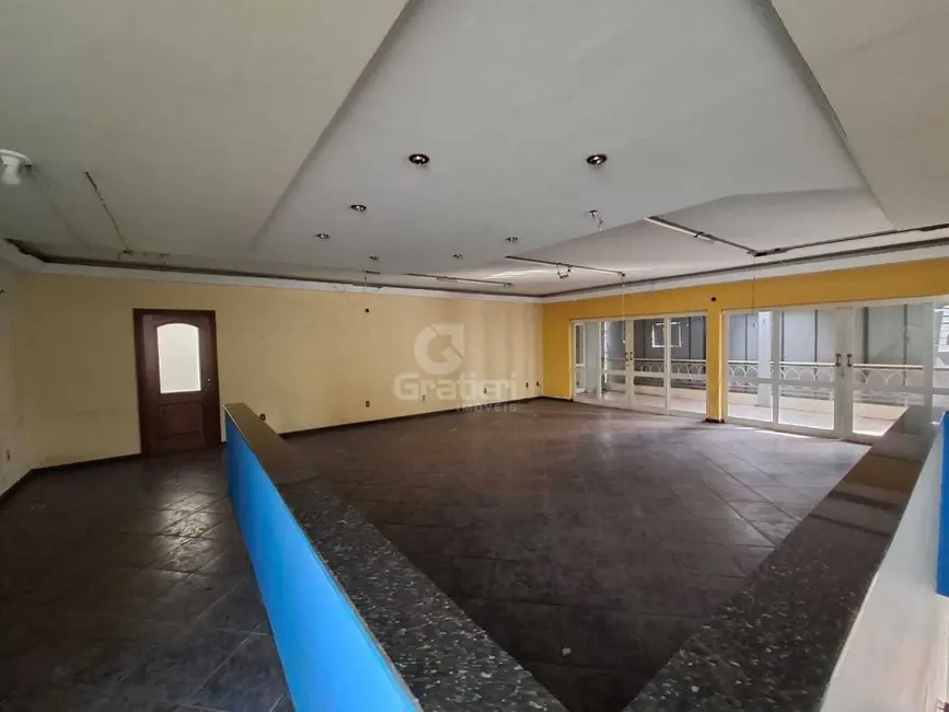 Prédio Inteiro com 3 quartos à venda, 1000m2 em Centro, Araraquara - SP - imagem 3 Foto 3 de Prédio Inteiro com 3 quartos à venda, 1000m2 em Centro, Araraquara - SP