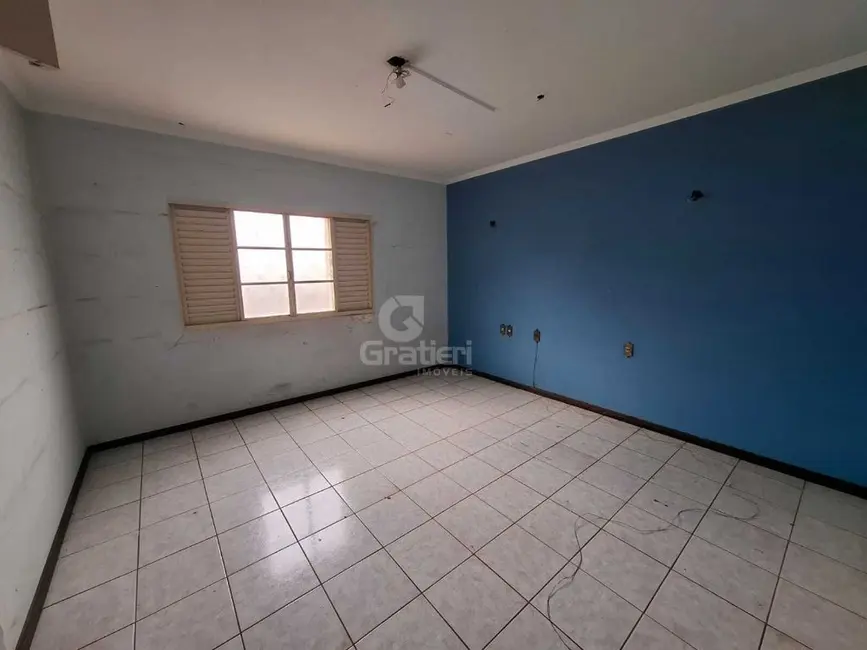 Prédio Inteiro com 3 quartos à venda, 1000m2 em Centro, Araraquara - SP - imagem 9 Foto 9 de Prédio Inteiro com 3 quartos à venda, 1000m2 em Centro, Araraquara - SP