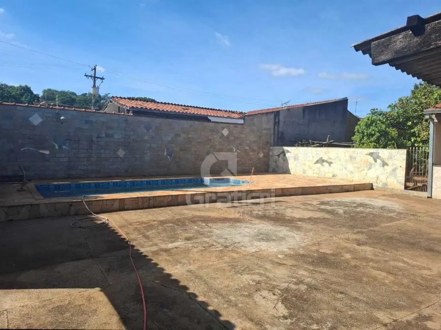 Sala Comercial com 2 quartos à venda, 125m2 em Jardim Victório Antônio de Santi II, Araraquara - SP - imagem 2 Foto 2 de Sala Comercial com 2 quartos à venda, 125m2 em Jardim Victório Antônio de Santi II, Araraquara - SP