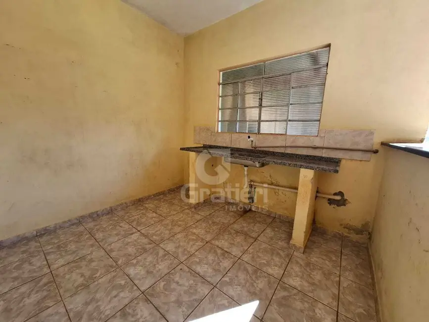 Sala Comercial com 2 quartos à venda, 125m2 em Jardim Victório Antônio de Santi II, Araraquara - SP - imagem 9 Foto 9 de Sala Comercial com 2 quartos à venda, 125m2 em Jardim Victório Antônio de Santi II, Araraquara - SP