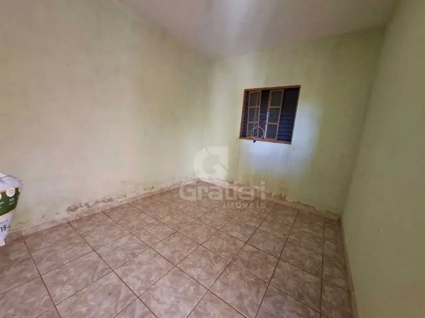 Sala Comercial com 2 quartos à venda, 125m2 em Jardim Victório Antônio de Santi II, Araraquara - SP - imagem 6 Foto 6 de Sala Comercial com 2 quartos à venda, 125m2 em Jardim Victório Antônio de Santi II, Araraquara - SP