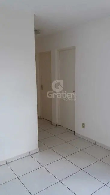 Apartamento com 2 quartos à venda, 46m2 em Vila Santa Maria (Vila Xavier), Araraquara - SP - imagem 7 Foto 7 de Apartamento com 2 quartos à venda, 46m2 em Vila Santa Maria (Vila Xavier), Araraquara - SP