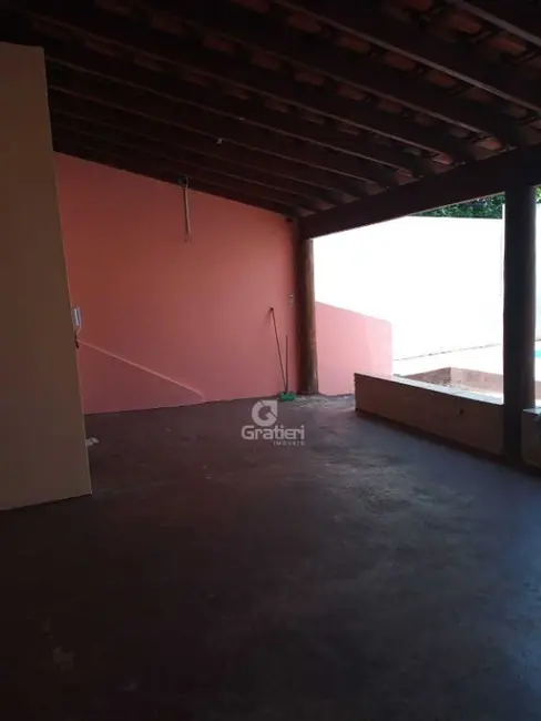 Foto 2 de Casa com 2 quartos à venda, 203m2 em Jardim do Carmo, Araraquara - SP