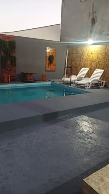 Casa com 2 quartos à venda, 203m2 em Jardim do Carmo, Araraquara - SP - imagem 1 Foto 1 de Casa com 2 quartos à venda, 203m2 em Jardim do Carmo, Araraquara - SP