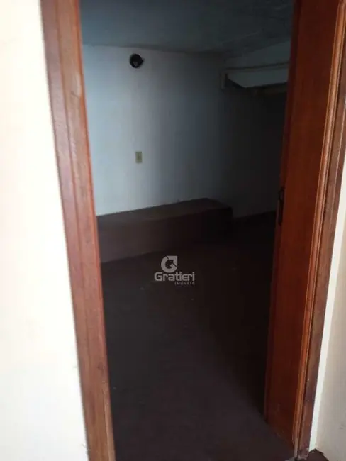 Casa com 2 quartos à venda, 203m2 em Jardim do Carmo, Araraquara - SP - imagem 3 Foto 3 de Casa com 2 quartos à venda, 203m2 em Jardim do Carmo, Araraquara - SP