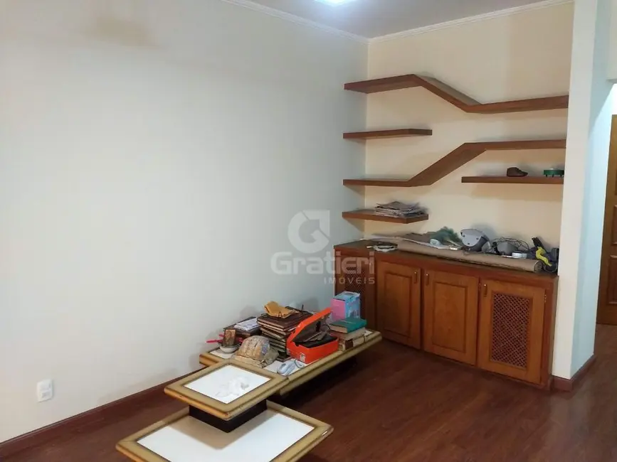 Apartamento com 3 quartos à venda, 181m2 em Centro, Araraquara - SP - imagem 9 Foto 9 de Apartamento com 3 quartos à venda, 181m2 em Centro, Araraquara - SP