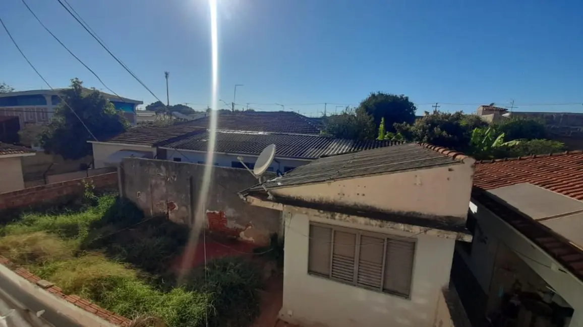 Casa com 3 quartos à venda, 150m2 em Vila Sedenho, Araraquara - SP - imagem 6 Foto 6 de Casa com 3 quartos à venda, 150m2 em Vila Sedenho, Araraquara - SP