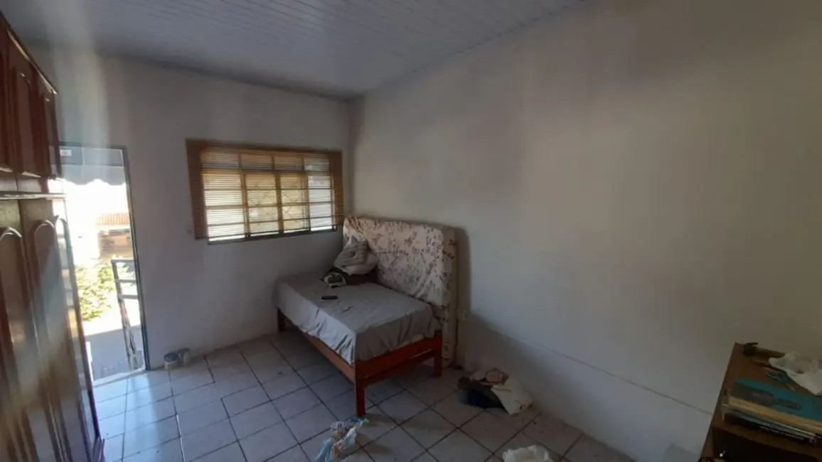 Foto 2 de Casa com 3 quartos à venda, 150m2 em Vila Sedenho, Araraquara - SP