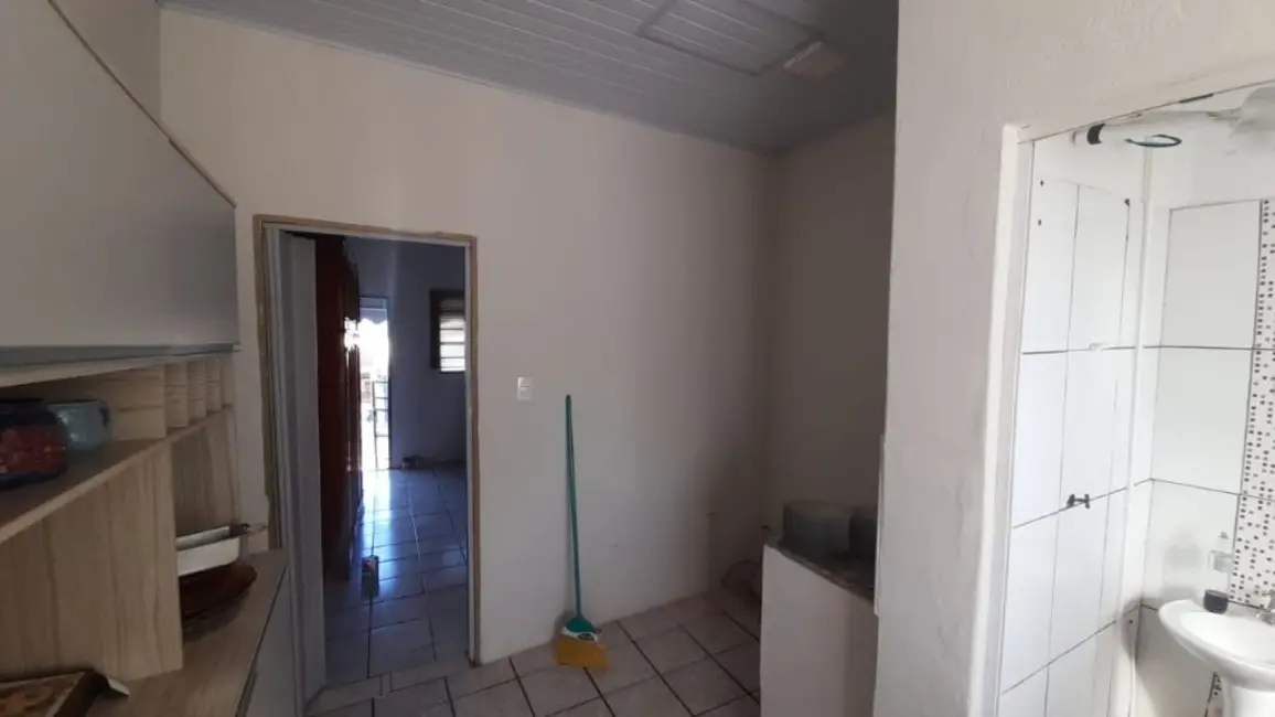 Casa com 3 quartos à venda, 150m2 em Vila Sedenho, Araraquara - SP - imagem 8 Foto 8 de Casa com 3 quartos à venda, 150m2 em Vila Sedenho, Araraquara - SP