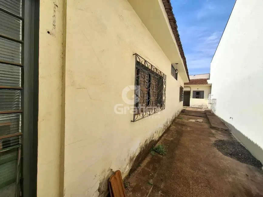 Casa com 3 quartos à venda, 157m2 em Vila Sedenho, Araraquara - SP - imagem 8 Foto 8 de Casa com 3 quartos à venda, 157m2 em Vila Sedenho, Araraquara - SP