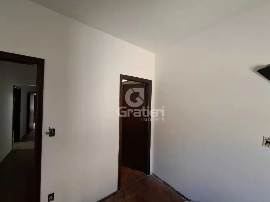Casa com 3 quartos à venda, 157m2 em Vila Sedenho, Araraquara - SP - imagem 4 Foto 4 de Casa com 3 quartos à venda, 157m2 em Vila Sedenho, Araraquara - SP
