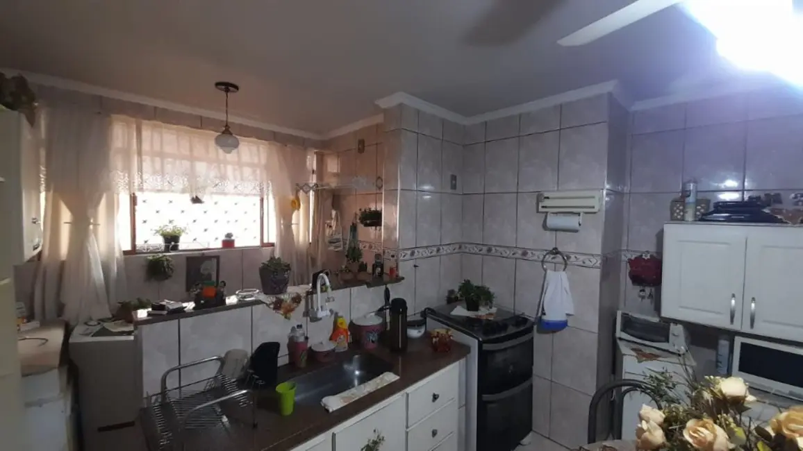 Apartamento com 2 quartos à venda, 66m2 em Vila Esperança (Vila Xavier), Araraquara - SP - imagem 7 Foto 7 de Apartamento com 2 quartos à venda, 66m2 em Vila Esperança (Vila Xavier), Araraquara - SP
