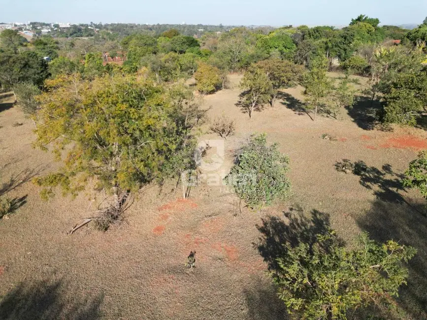 Terreno / Lote à venda, 5000m2 em Portal das Laranjeiras, Araraquara - SP - imagem 6 Foto 6 de Terreno / Lote à venda, 5000m2 em Portal das Laranjeiras, Araraquara - SP