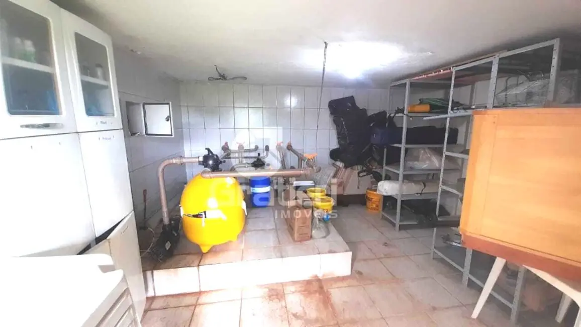 Casa com 3 quartos à venda, 330m2 em Vila Harmonia, Araraquara - SP - imagem 9 Foto 9 de Casa com 3 quartos à venda, 330m2 em Vila Harmonia, Araraquara - SP