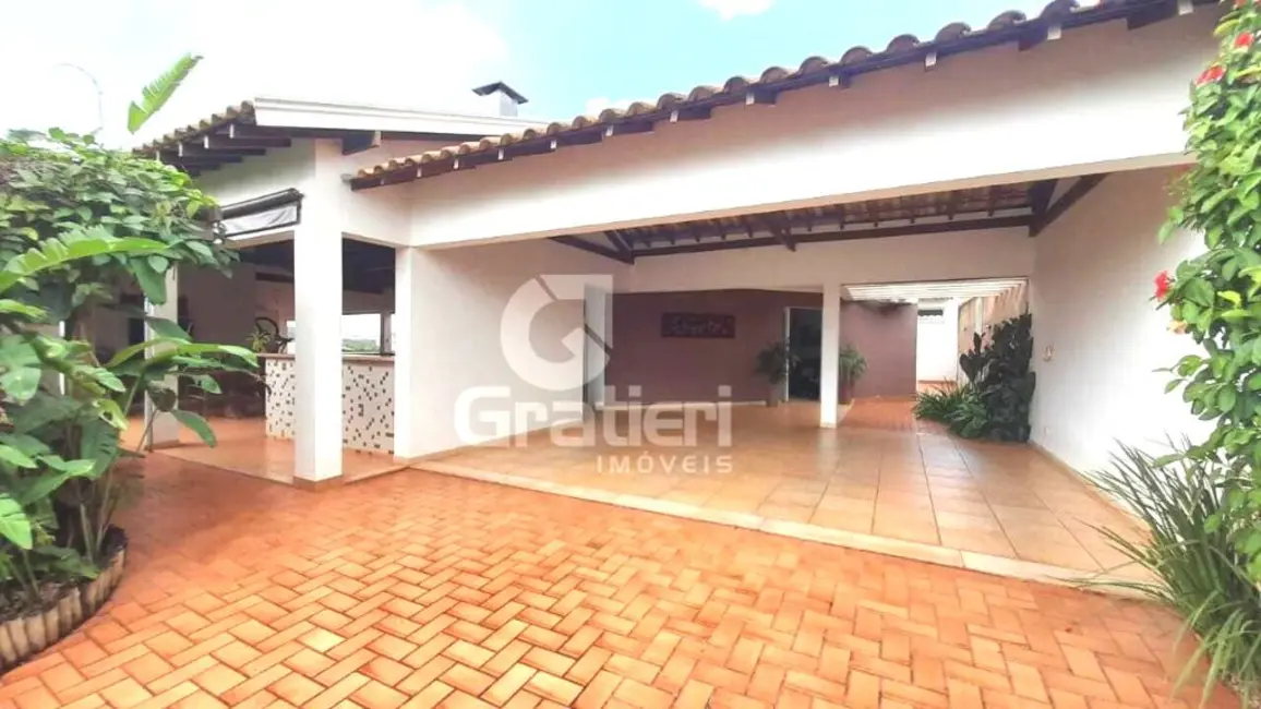 Foto 20 de Casa com 3 quartos à venda, 330m2 em Vila Harmonia, Araraquara - SP