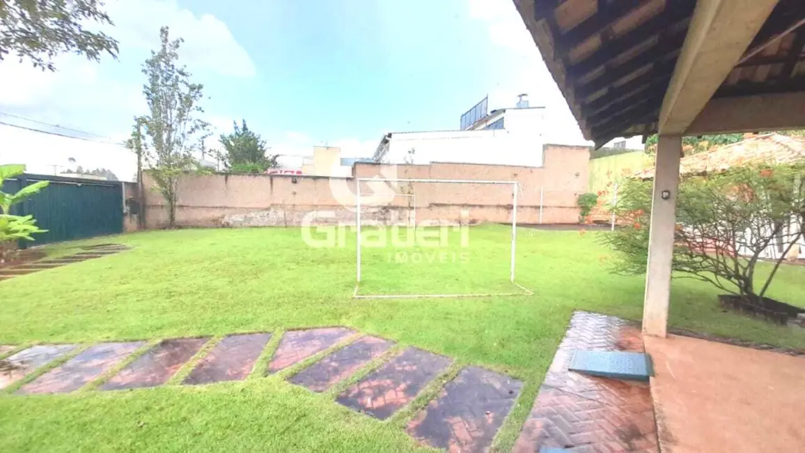 Foto 29 de Casa com 3 quartos à venda, 330m2 em Vila Harmonia, Araraquara - SP