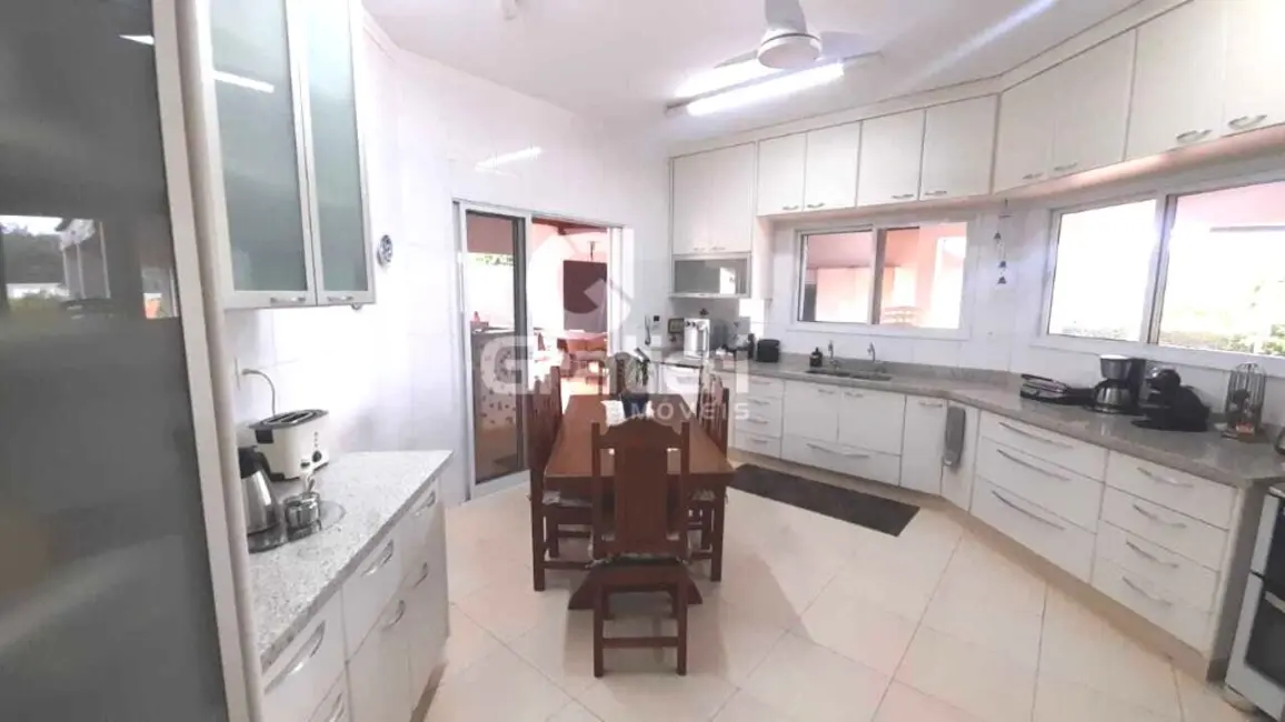 Foto 30 de Casa com 3 quartos à venda, 330m2 em Vila Harmonia, Araraquara - SP