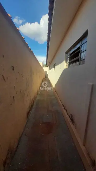 Casa com 4 quartos à venda, 179m2 em Jardim Paulistano (Vila Xavier), Araraquara - SP - imagem 7 Foto 7 de Casa com 4 quartos à venda, 179m2 em Jardim Paulistano (Vila Xavier), Araraquara - SP