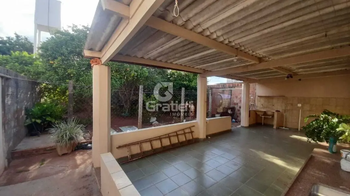 Casa com 4 quartos à venda, 179m2 em Jardim Paulistano (Vila Xavier), Araraquara - SP - imagem 9 Foto 9 de Casa com 4 quartos à venda, 179m2 em Jardim Paulistano (Vila Xavier), Araraquara - SP
