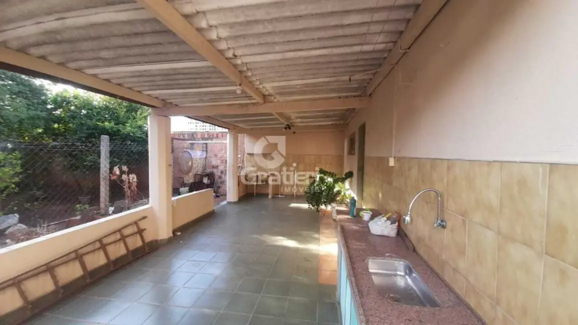 Casa com 4 quartos à venda, 179m2 em Jardim Paulistano (Vila Xavier), Araraquara - SP - imagem 5 Foto 5 de Casa com 4 quartos à venda, 179m2 em Jardim Paulistano (Vila Xavier), Araraquara - SP