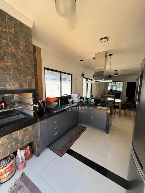 Foto 5 de Casa de Condomínio com 3 quartos à venda, 125m2 em Araraquara - SP