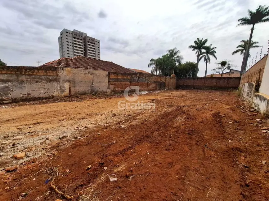Terreno / Lote à venda, 360m2 em Vila Harmonia, Araraquara - SP - imagem 4 Foto 4 de Terreno / Lote à venda, 360m2 em Vila Harmonia, Araraquara - SP