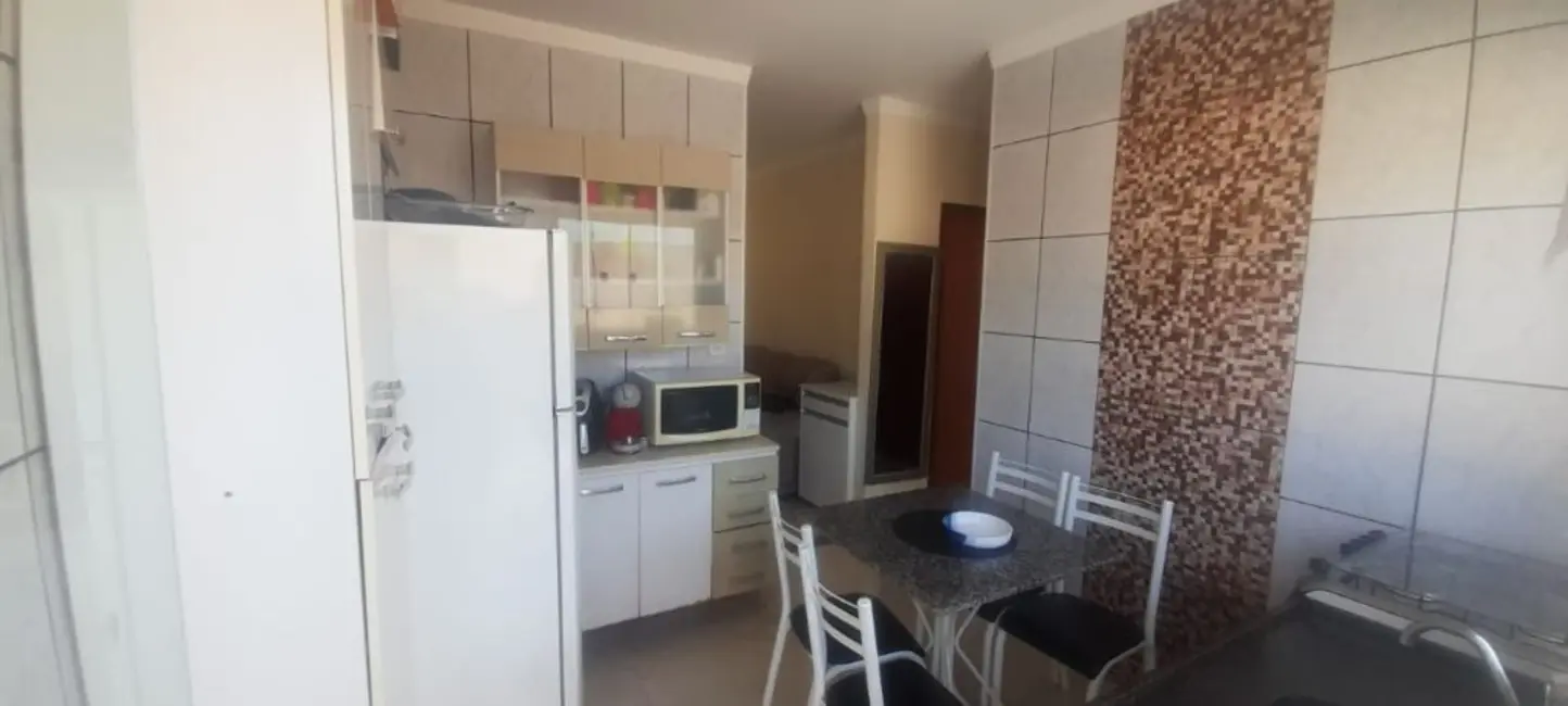 Casa com 2 quartos à venda, 90m2 em Jardim Altos de Pinheiros I e II, Araraquara - SP - imagem 6 Foto 6 de Casa com 2 quartos à venda, 90m2 em Jardim Altos de Pinheiros I e II, Araraquara - SP