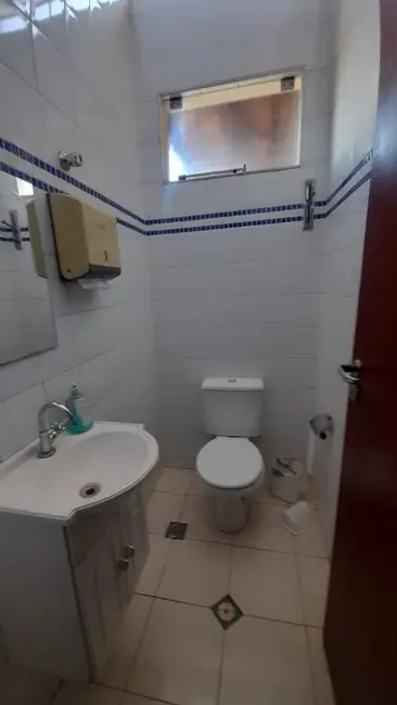 Sala Comercial com 2 quartos para alugar, 158m2 em Centro, Araraquara - SP - imagem 6 Foto 6 de Sala Comercial com 2 quartos para alugar, 158m2 em Centro, Araraquara - SP