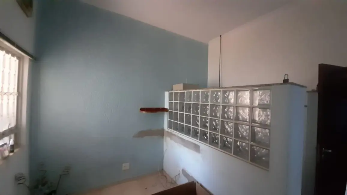 Sala Comercial com 2 quartos para alugar, 158m2 em Centro, Araraquara - SP - imagem 5 Foto 5 de Sala Comercial com 2 quartos para alugar, 158m2 em Centro, Araraquara - SP