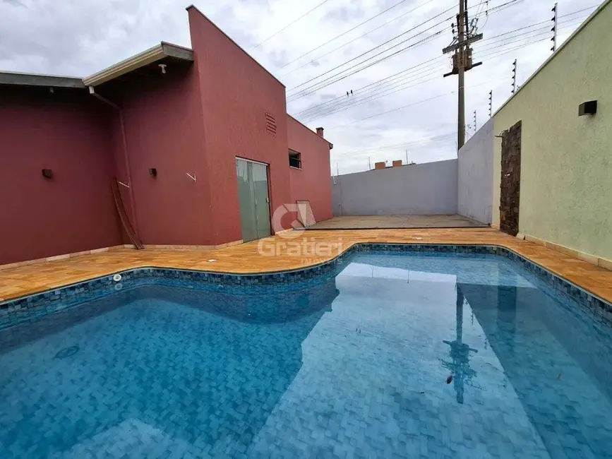 Foto 3 de Casa com 3 quartos à venda, 209m2 em Jardim Higienópolis, Araraquara - SP