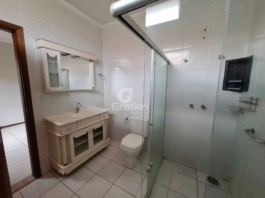 Foto 6 de Casa com 3 quartos à venda, 209m2 em Jardim Higienópolis, Araraquara - SP