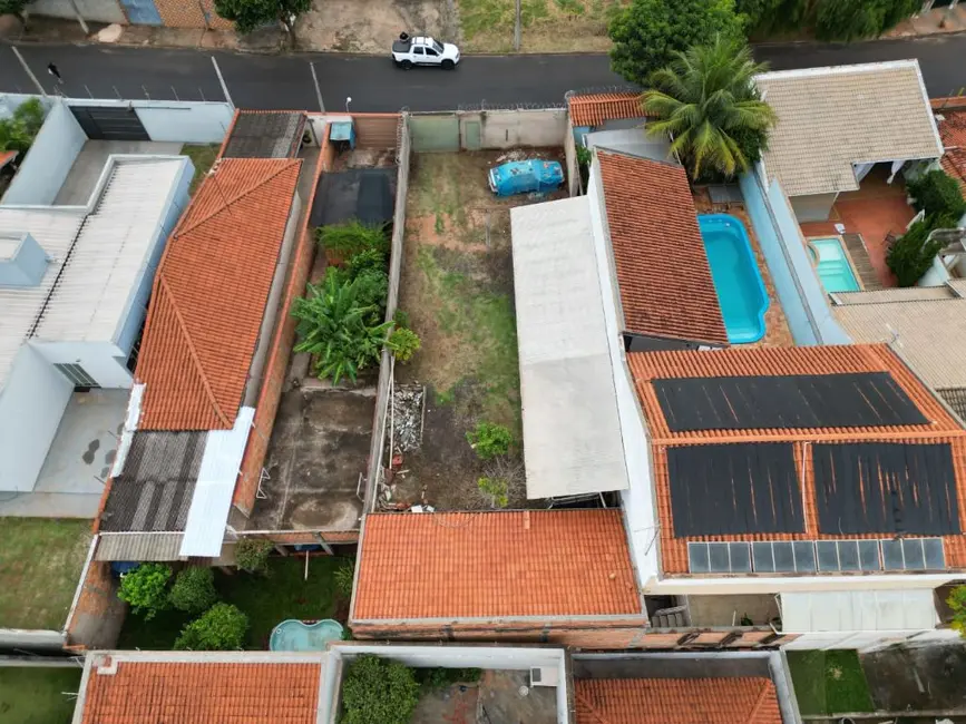 Terreno / Lote à venda, 314m2 em Vila Suconasa, Araraquara - SP - imagem 6 Foto 6 de Terreno / Lote à venda, 314m2 em Vila Suconasa, Araraquara - SP