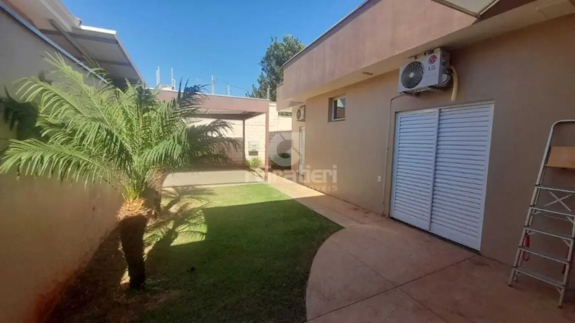 Casa de Condomínio com 3 quartos à venda, 139m2 em Jardim Dom Pedro I, Araraquara - SP - imagem 5 Foto 5 de Casa de Condomínio com 3 quartos à venda, 139m2 em Jardim Dom Pedro I, Araraquara - SP