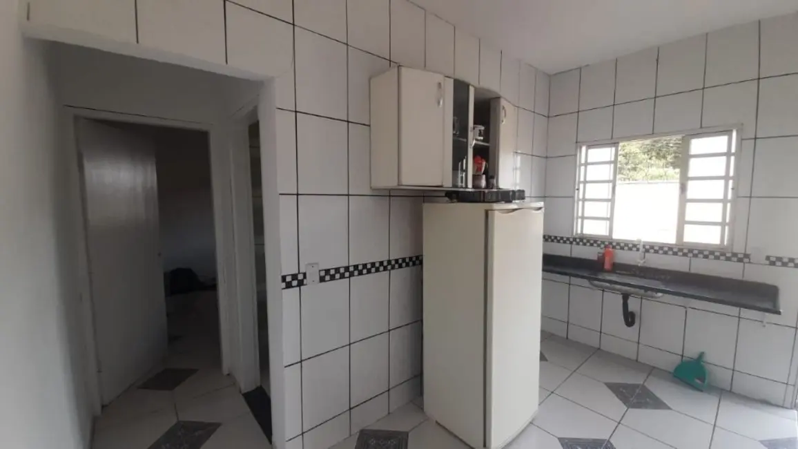 Casa à venda, 41m2 em Jardim Victório Antônio de Santi II, Araraquara - SP - imagem 4 Foto 4 de Casa à venda, 41m2 em Jardim Victório Antônio de Santi II, Araraquara - SP