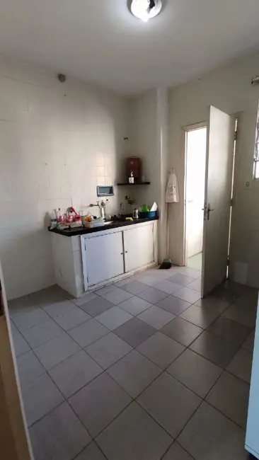 Apartamento com 3 quartos à venda, 88m2 em Centro, Araraquara - SP - imagem 4 Foto 4 de Apartamento com 3 quartos à venda, 88m2 em Centro, Araraquara - SP