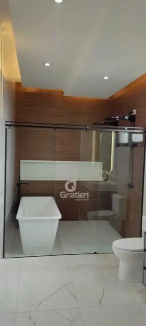 Casa de Condomínio com 3 quartos à venda, 305m2 em Araraquara - SP - imagem 5 Foto 5 de Casa de Condomínio com 3 quartos à venda, 305m2 em Araraquara - SP