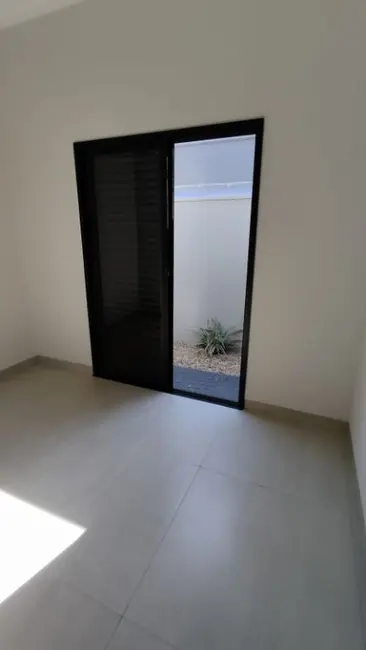 Casa de Condomínio com 3 quartos à venda, 179m2 em Residencial Village Damha, Araraquara - SP - imagem 9 Foto 9 de Casa de Condomínio com 3 quartos à venda, 179m2 em Residencial Village Damha, Araraquara - SP