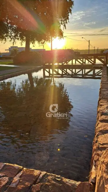 Casa de Condomínio com 3 quartos à venda, 179m2 em Residencial Village Damha, Araraquara - SP - imagem 4 Foto 4 de Casa de Condomínio com 3 quartos à venda, 179m2 em Residencial Village Damha, Araraquara - SP