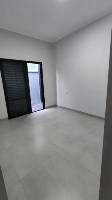 Casa de Condomínio com 3 quartos à venda, 179m2 em Residencial Village Damha, Araraquara - SP - imagem 6 Foto 6 de Casa de Condomínio com 3 quartos à venda, 179m2 em Residencial Village Damha, Araraquara - SP