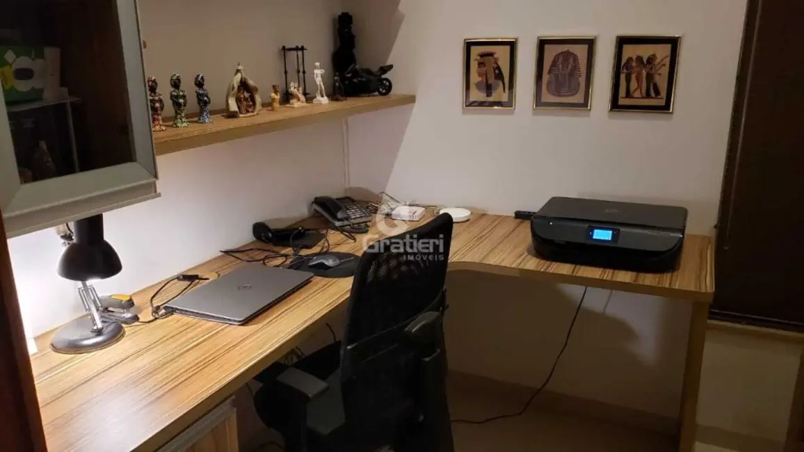 Foto 3 de Casa de Condomínio com 3 quartos à venda, 170m2 em Parque Residencial Damha, Araraquara - SP