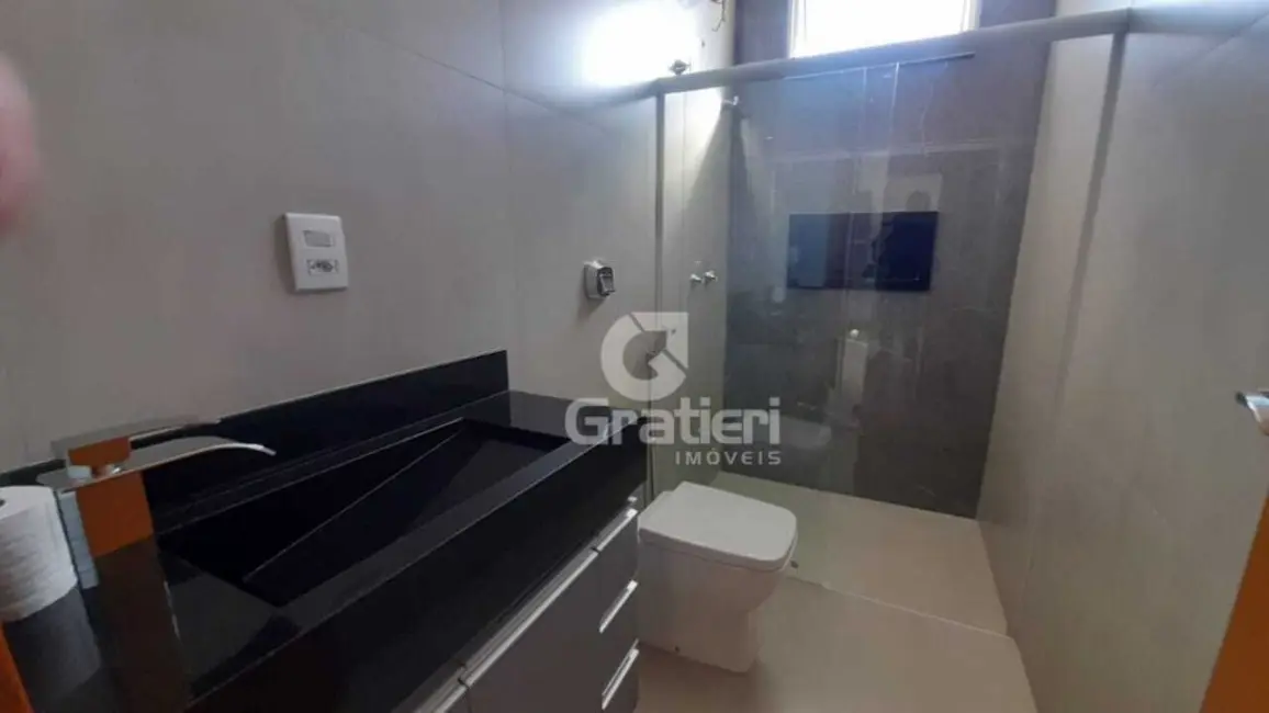 Casa de Condomínio com 3 quartos à venda, 131m2 em Parque Laranjeiras, Araraquara - SP - imagem 6 Foto 6 de Casa de Condomínio com 3 quartos à venda, 131m2 em Parque Laranjeiras, Araraquara - SP