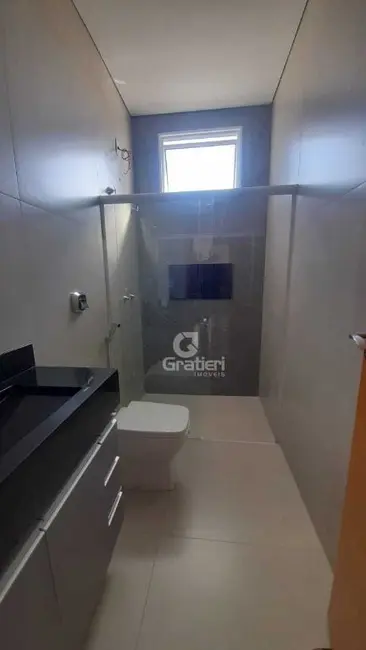 Casa de Condomínio com 3 quartos à venda, 131m2 em Parque Laranjeiras, Araraquara - SP - imagem 9 Foto 9 de Casa de Condomínio com 3 quartos à venda, 131m2 em Parque Laranjeiras, Araraquara - SP