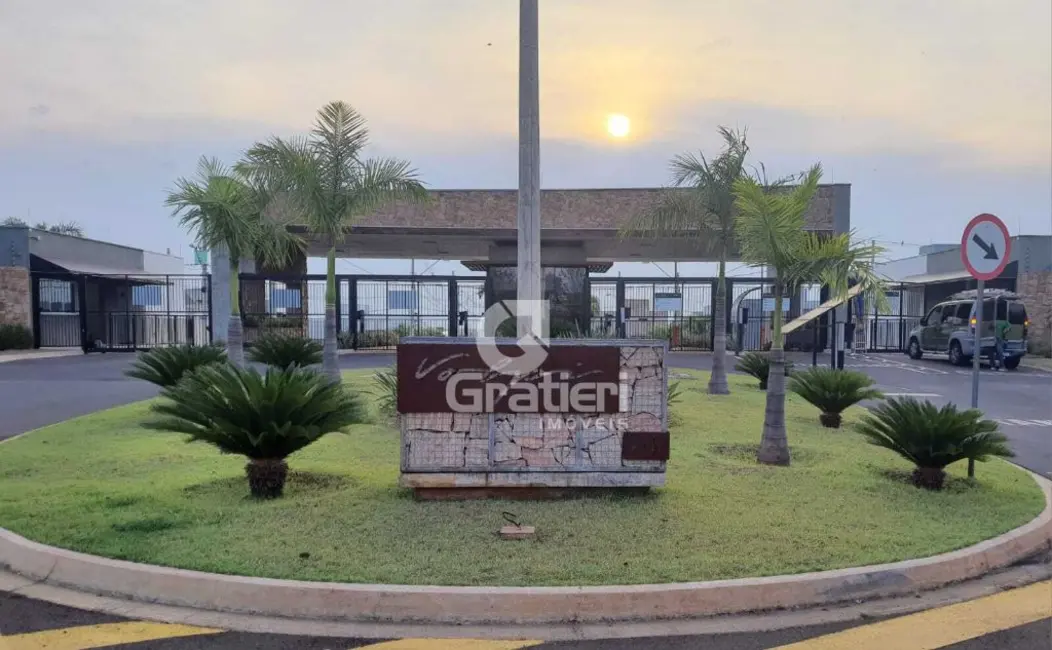 Foto 1 de Terreno / Lote à venda, 297m2 em Residencial Village Damha, Araraquara - SP