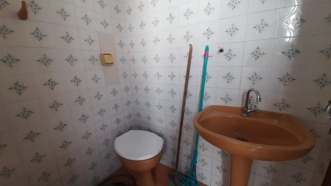 Foto 2 de Casa com 2 quartos à venda, 121m2 em Centro, Araraquara - SP
