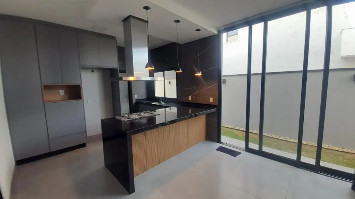 Casa de Condomínio com 3 quartos à venda, 163m2 em Residencial Village Damha III, Araraquara - SP - imagem 9 Foto 9 de Casa de Condomínio com 3 quartos à venda, 163m2 em Residencial Village Damha III, Araraquara - SP