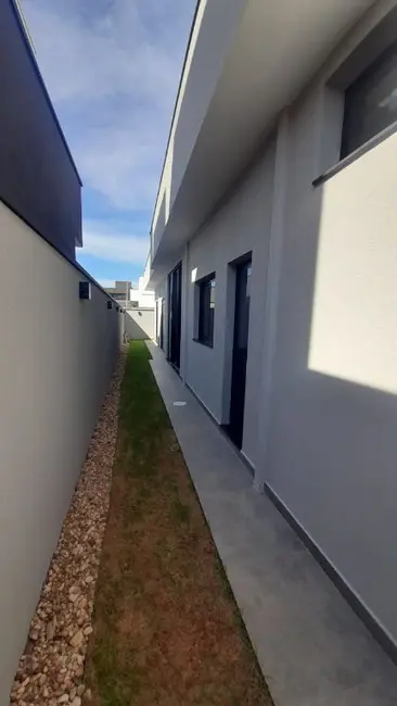 Casa de Condomínio com 3 quartos à venda, 163m2 em Residencial Village Damha III, Araraquara - SP - imagem 7 Foto 7 de Casa de Condomínio com 3 quartos à venda, 163m2 em Residencial Village Damha III, Araraquara - SP