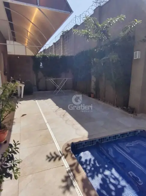 Foto 2 de Casa de Condomínio com 3 quartos à venda, 196m2 em Vila Xavier (Vila Xavier), Araraquara - SP