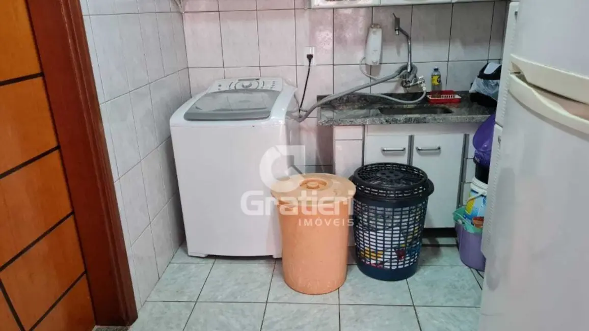 Casa com 4 quartos à venda, 212m2 em Vila Xavier (Vila Xavier), Araraquara - SP - imagem 6 Foto 6 de Casa com 4 quartos à venda, 212m2 em Vila Xavier (Vila Xavier), Araraquara - SP