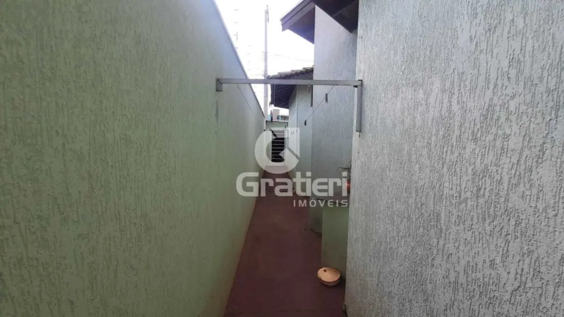 Casa com 3 quartos à venda, 206m2 em Jardim Botânico, Araraquara - SP - imagem 8 Foto 8 de Casa com 3 quartos à venda, 206m2 em Jardim Botânico, Araraquara - SP
